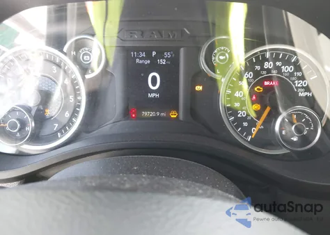 2022 Ram 1500 Big Horn 4X4 6'4 Box z USA, uszkodzony, nr VIN 1C6SRFBT2NN278960